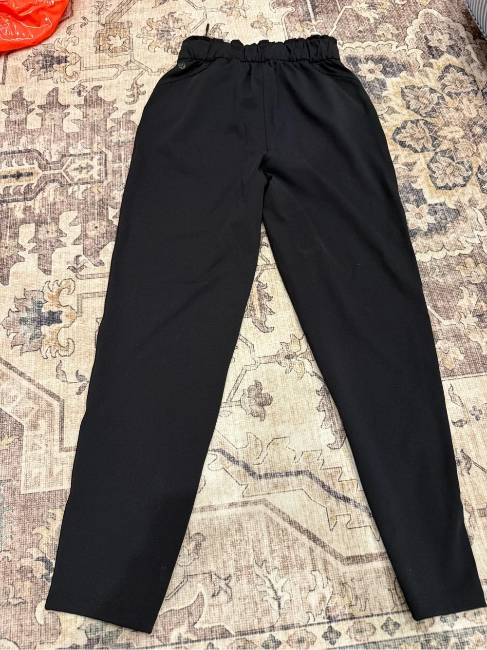 Lululemon Keep Moving Pant 7/8 High-Rise—size 4
